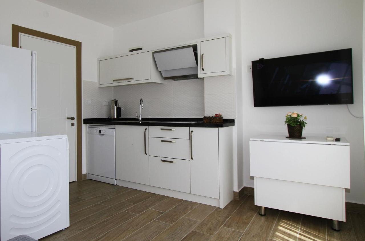 Ufuk Otel Кешме Экстерьер фото