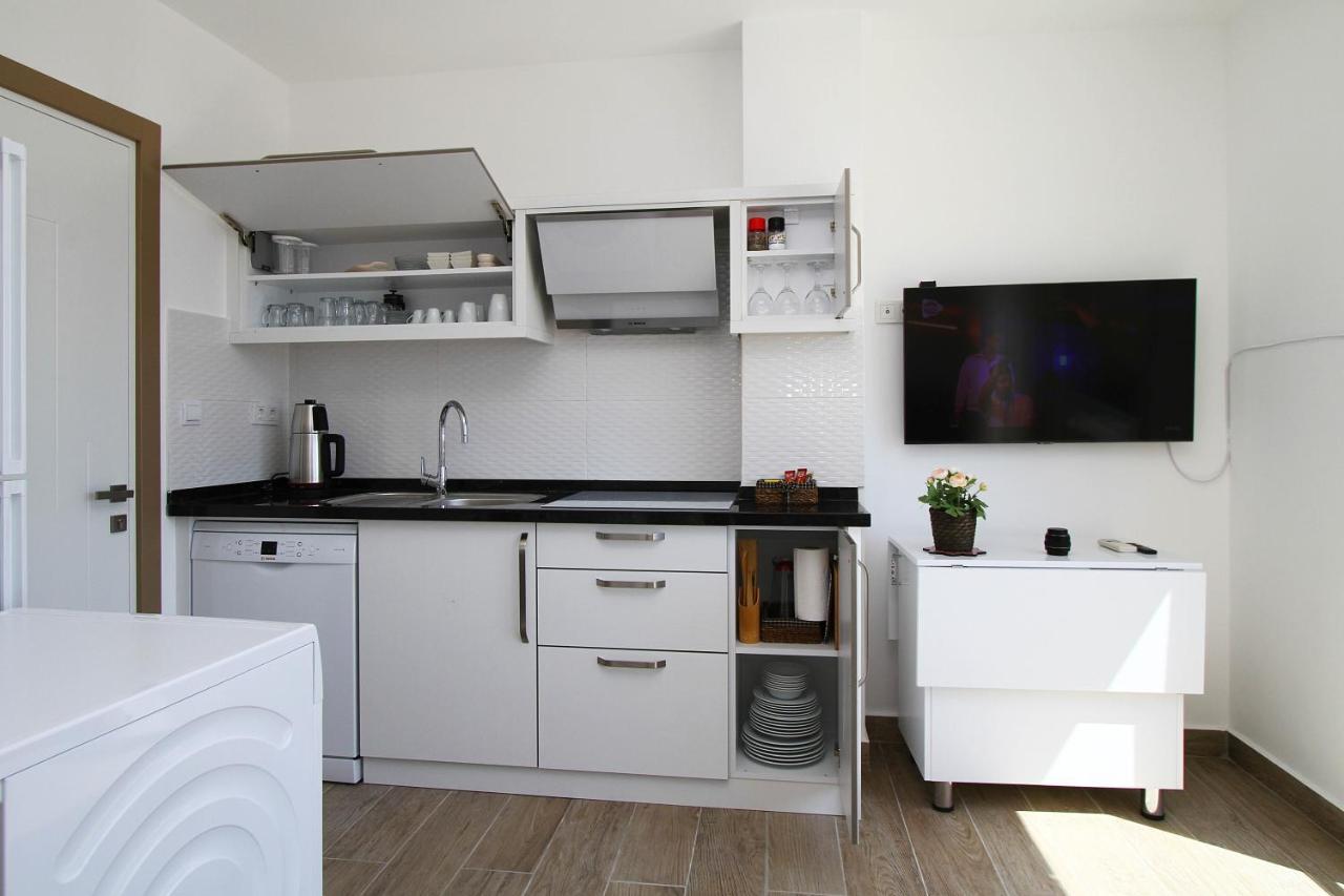 Ufuk Otel Кешме Экстерьер фото
